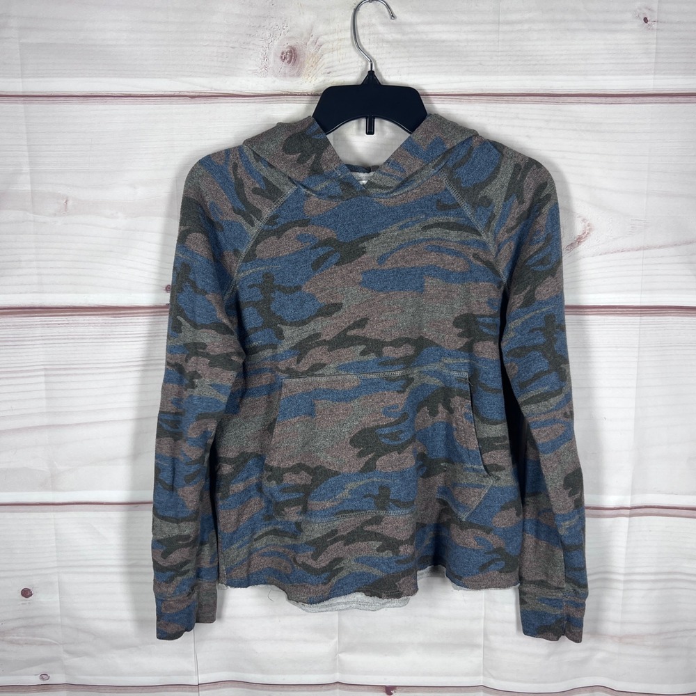 Sundry Hoodie Top Women 0 XS Blue Camo Pullover Raw Hem Raglan Sleeve Lounge